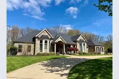 912 Champlain Pl, Adams Township, PA 15044 - Photo 1