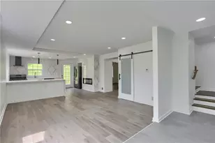 2513 Grove Rd, South Park, PA 15129 - Photo 5