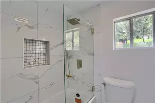 2513 Grove Rd, South Park, PA 15129 - Photo 27