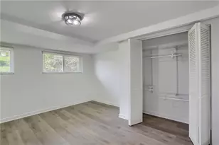 2513 Grove Rd, South Park, PA 15129 - Photo 25