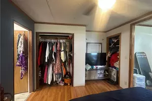 346 Calico Ln, Jeannette, PA 15644 - Photo 21
