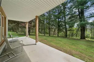 351 Steele Rd, Loyalhanna, PA 15684 - Photo 5