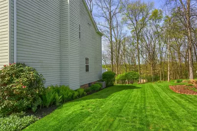 501 Saint Phillips Ct, Cranberry Township, PA 16066 - Photo 47