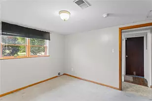 213 Winslow Dr, Oakdale, PA 15071 - Photo 25