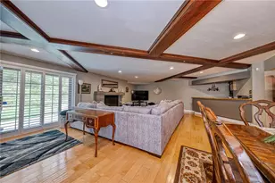 136 Glenwood Dr, Monroeville, PA 15146 - Photo 7