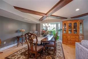 136 Glenwood Dr, Monroeville, PA 15146 - Photo 5