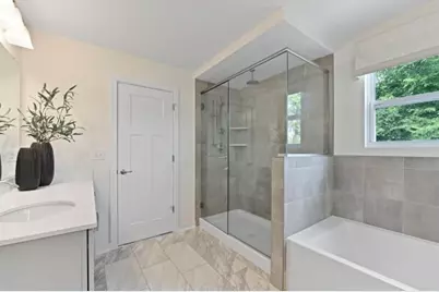 1004 Whistler Way, Adams Township, PA 16046 - Photo 13