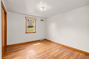 223 Washington Ave, Whitaker, PA 15120 - Photo 13