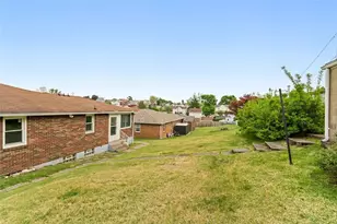 223 Washington Ave, Whitaker, PA 15120 - Photo 25