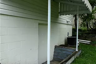 1915 Maratta Rd, Hopewell Township, PA 15001 - Photo 5