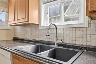 1826 Jancey St, Pittsburgh, PA 15206 - Photo 13