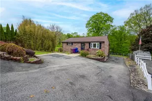 327 Beech Rd, Pittsburgh, PA 15239 - Photo 3