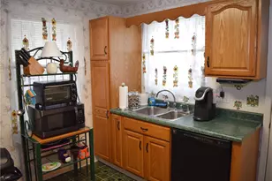 1607 Sylvan Ave, West Mifflin, PA 15122 - Photo 13