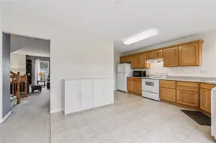204 Blue Grass Cir, Monroeville, PA 15146 - Photo 15