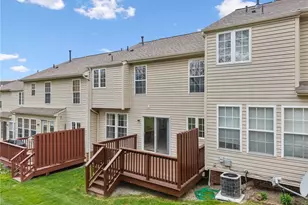 204 Blue Grass Cir, Monroeville, PA 15146 - Photo 37