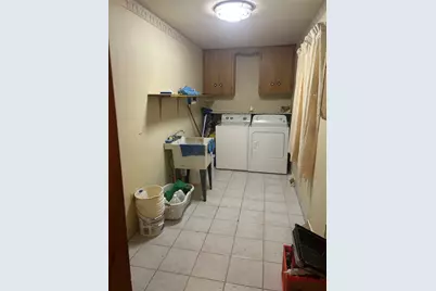 541 Morningstar Dr, Ellwood City, PA 16117 - Photo 13