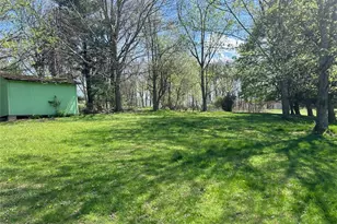 541 Morningstar Dr, Ellwood City, PA 16117 - Photo 17