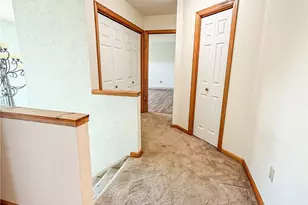 104 Dakotah Dr, Center Township, PA 16001 - Photo 21