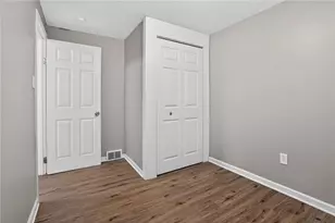 3220 Overlook Dr, Liberty Boro, PA 15133 - Photo 23