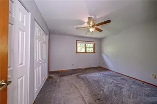 1479 Greendale Dr, Pittsburgh, PA 15239 - Photo 13