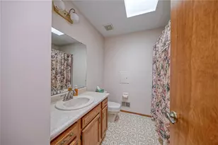 1479 Greendale Dr, Pittsburgh, PA 15239 - Photo 19