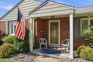 1412 Gilmore Dr, Jefferson Hills, PA 15025 - Photo 3