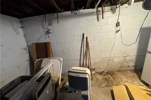 164 N 1st St, West Newton, PA 15089 - Photo 21