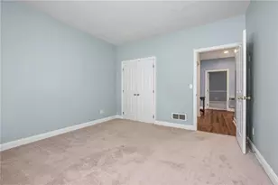 212 Adams Pointe Blvd, Adams Township, PA 16046 - Photo 25