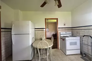 325 Crest Ave, Charleroi Boro, PA 15022 - Photo 9