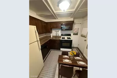 3910 Meadowbrook Blvd, Pittsburgh, PA 15227 - Photo 13