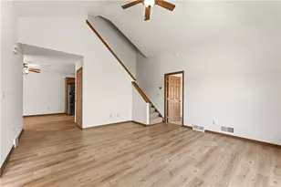 1097 Timberwood Dr, Chippewa Township, PA 15010 - Photo 11