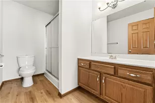 1097 Timberwood Dr, Chippewa Township, PA 15010 - Photo 27