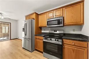 1097 Timberwood Dr, Chippewa Township, PA 15010 - Photo 15