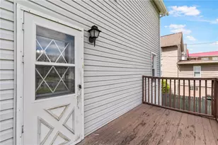 402 N 4th St, Youngwood, PA 15697 - Photo 23