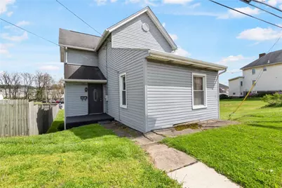 402 N 4th St, Youngwood, PA 15697 - Photo 1