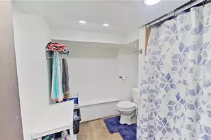 910 Temple Ave, New Castle, PA 16101 - Photo 39