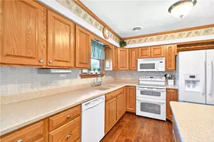 321 Falls Ave, Dunbar Township, PA 15425 - Photo 13