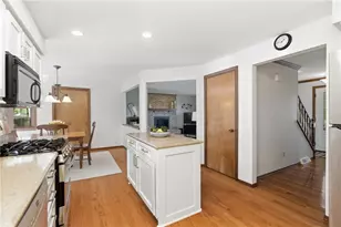 133 Village Dr, Cranberry Township, PA 16066 - Photo 11