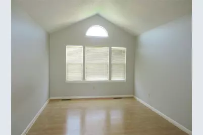 392 Pine Ridge Dr, Peters Township, PA 15367 - Photo 19