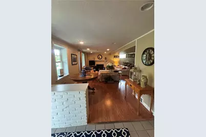 1125 Milliron St, Youngwood, PA 15697 - Photo 3