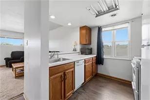 99 Bridge St, Bridgewater, PA 15009 - Photo 13