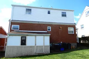 225 Eutaw St, Pittsburgh, PA 15211 - Photo 13