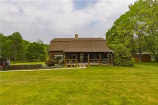 123 Crestview Rd, Donegal, PA 15610 - Photo 1