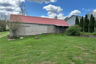 1275 Swede Hill Rd, Hempfield Township, PA 15601 - Photo 9