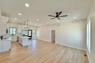 3154 Spiker Ln, Neshannock Township, PA 16105 - Photo 5