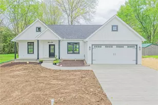 3154 Spiker Ln, Neshannock Township, PA 16105 - Photo 3