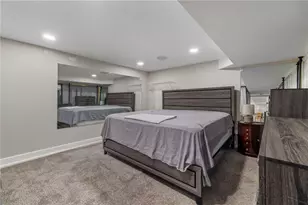 2500 Lincoln Way, White Oak, PA 15131 - Photo 29