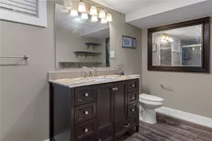 2500 Lincoln Way, White Oak, PA 15131 - Photo 31
