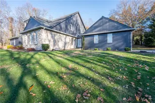 550 Locust Valley Rd, Hempfield Township, PA 15601 - Photo 47