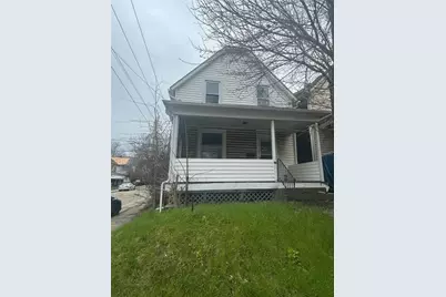 201 Locust St, New Kensington, PA 15068 - Photo 1
